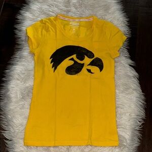 PINK Victoria's Secret Iowa Hawkeyes Tee